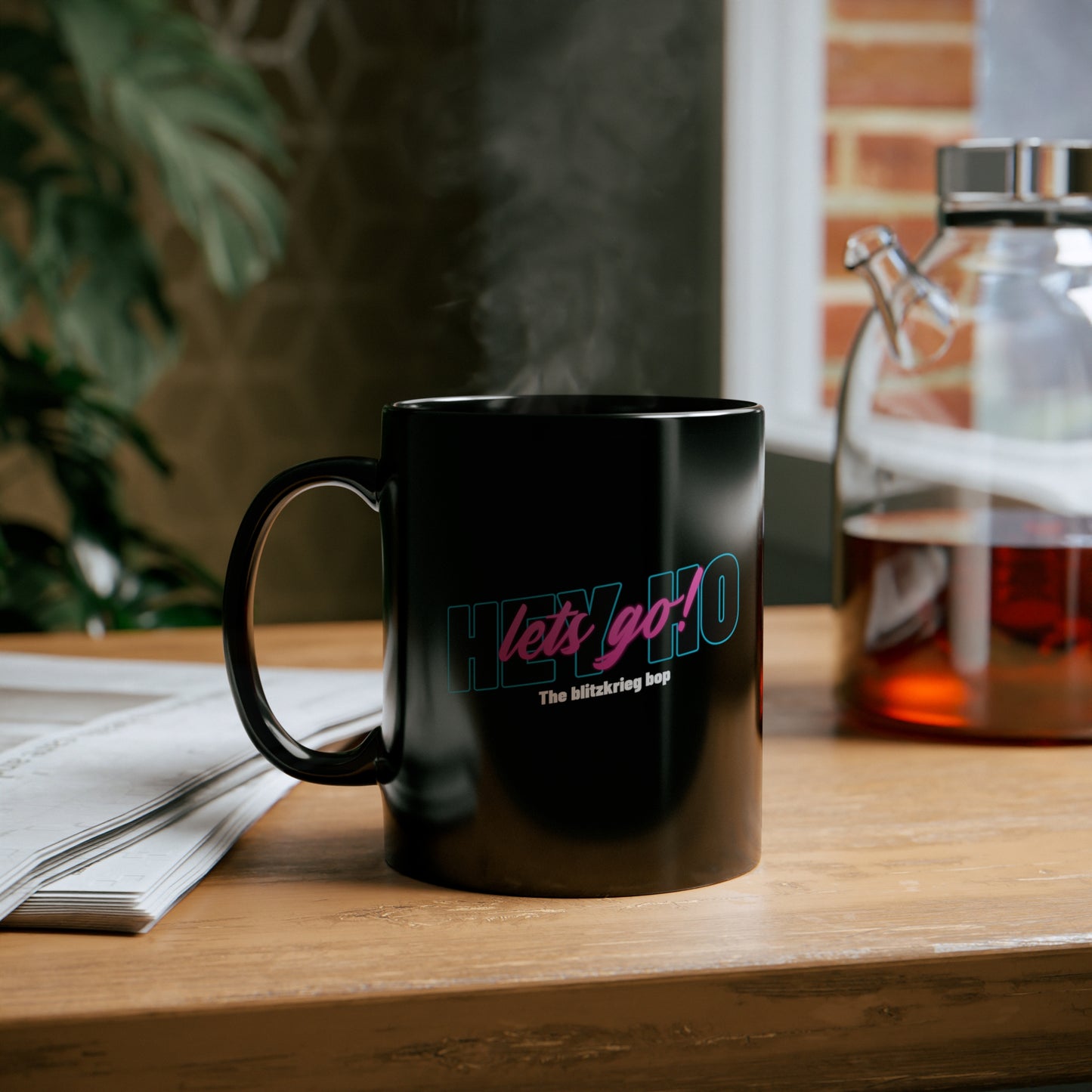 HEY HO LET'S GO Black mug 11oz