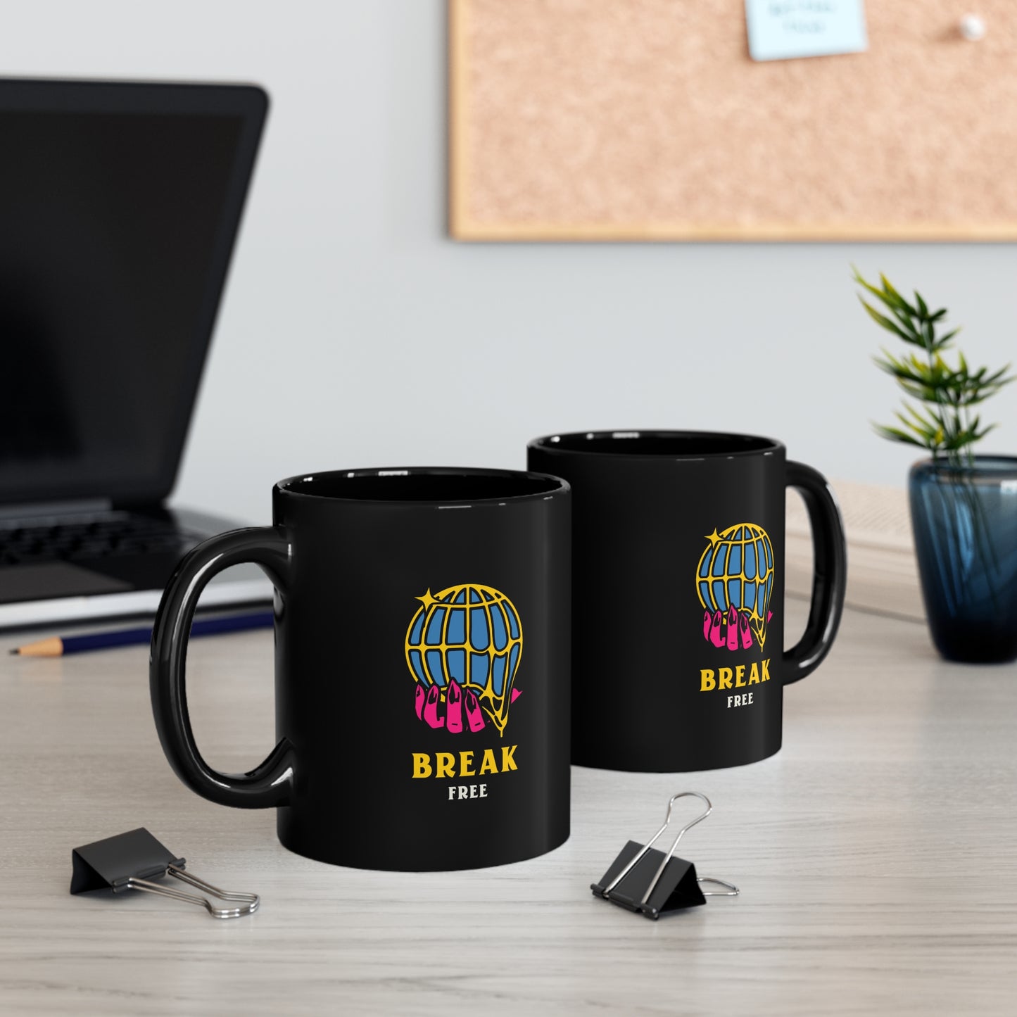 BREAK FREE Black mug 11oz