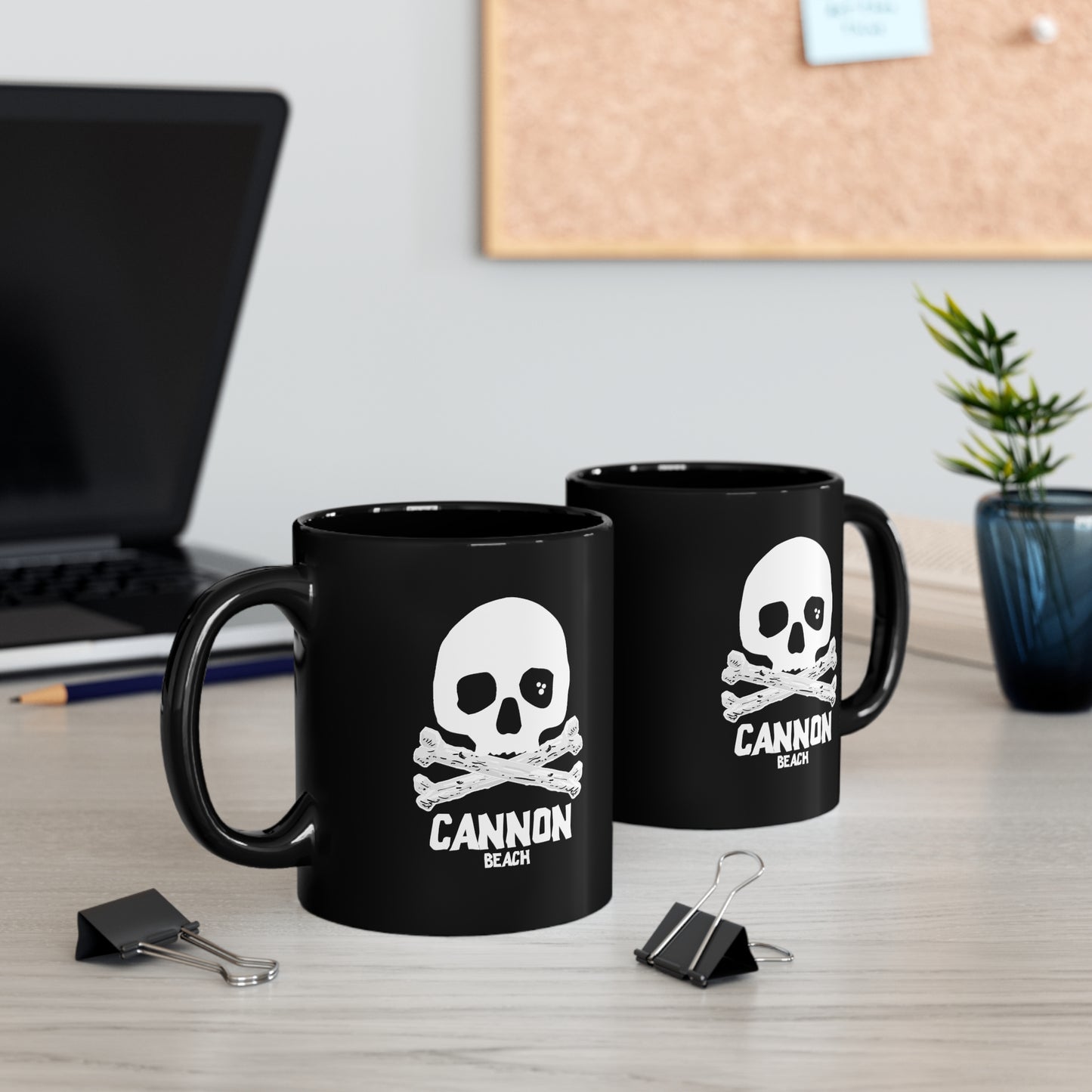 CANNON BEACH Black mug 11oz